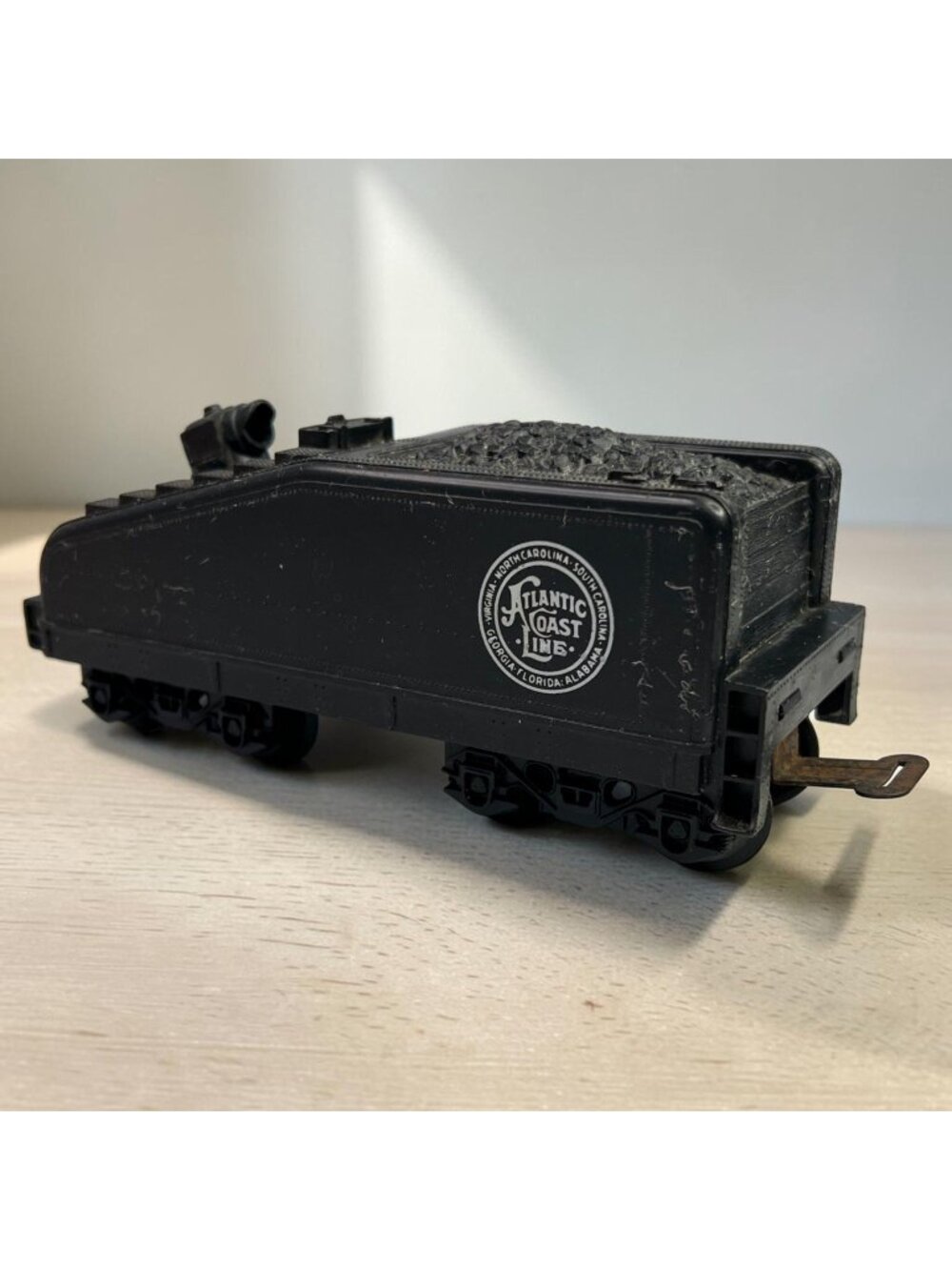 Lionel Atlantic Coast Line Slope Back Coal Tender Black Train Car Vintage 1970s